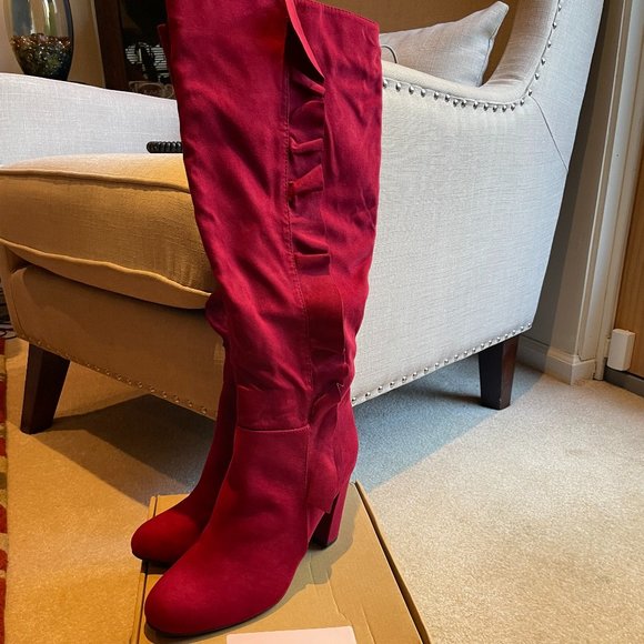 NIB Journee Collection "Vivian" Red Ruffle Boots - Size 11 - Picture 1 of 5